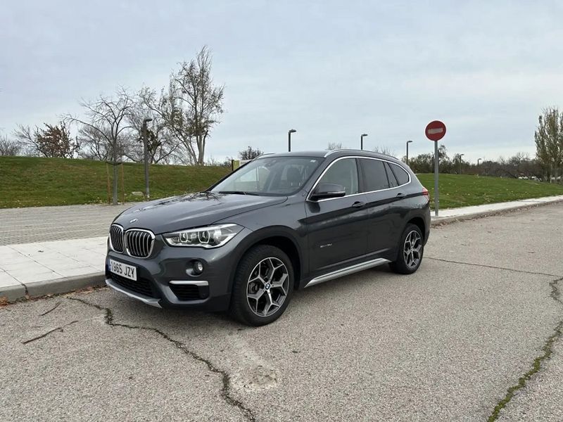 BMW X1 • 2017 • 55,000 km 4