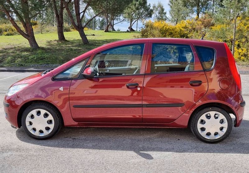 Mitsubishi Colt • 2007 • 160,000 km 4