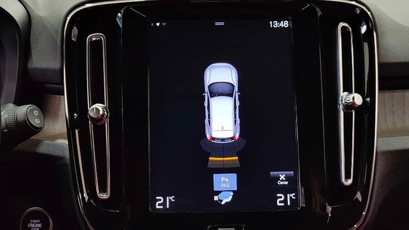 Volvo XC40 • 2020 • 78,000 km 11