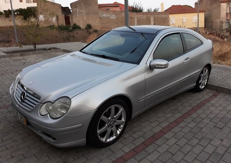 Mercedes-Benz C • 2001 • 125,000 km 1