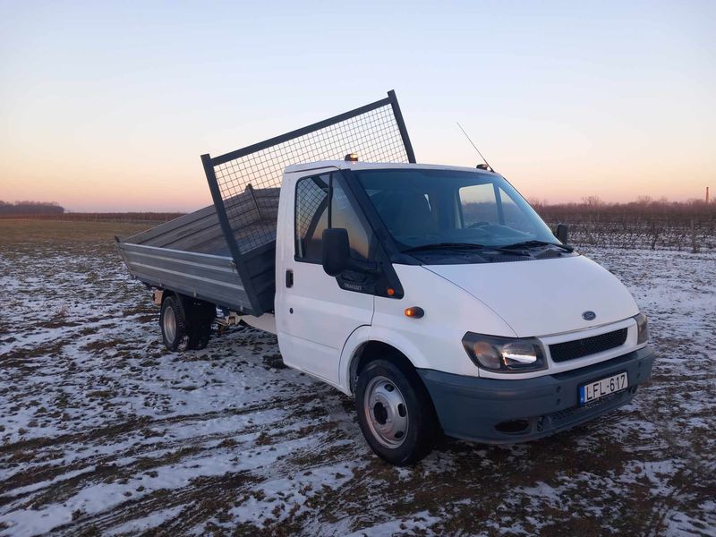 Ford Transit • 2001 • 560,000 km 4