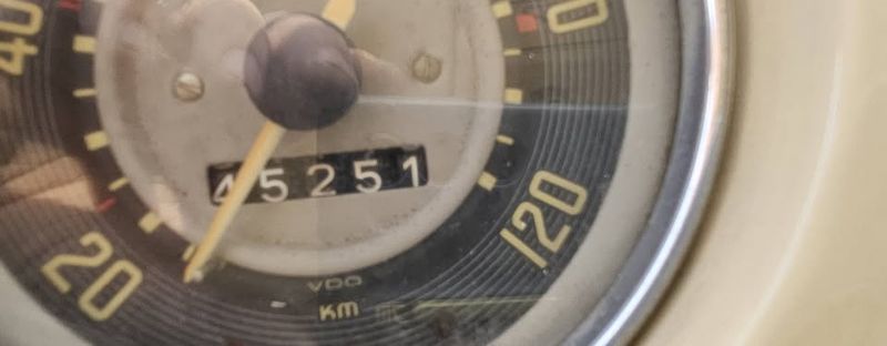 Volkswagen T5 Transporter Shuttle • 1969 • 120,000 km 2