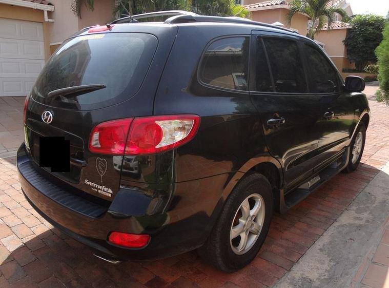 Hyundai Santa Fe • 2008 • 100,000 km 3