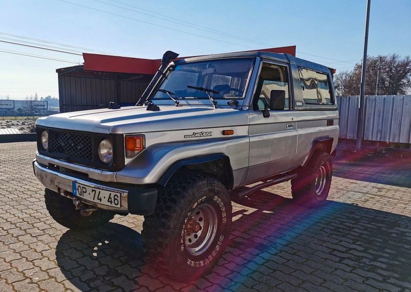 Toyota Land Cruiser • 1988 • 120,000 km 1