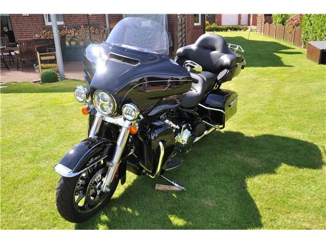 Harley Davidson electra glide classic • 2013 • 15,300 km 1
