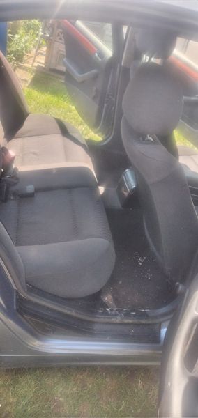 BMW 316i • 2006 • 280,000 km 3