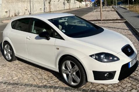 Seat Leon • 2010 • 253,200 km 2