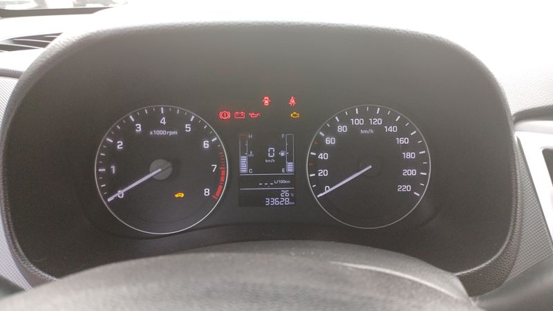 Hyundai Creta • 2020 • 33,750 km 8