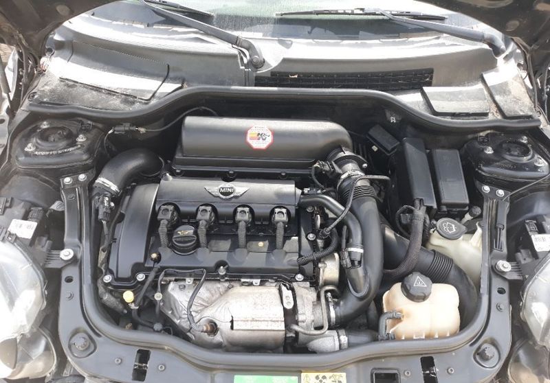 MINI Cooper • 2010 • 99,000 km 3