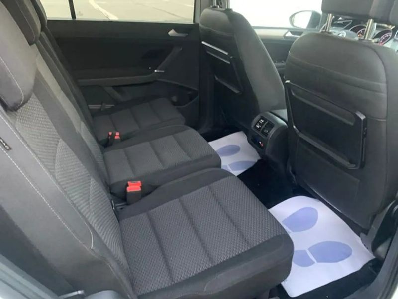 Volkswagen Touran • 2017 • 139,000 km 7
