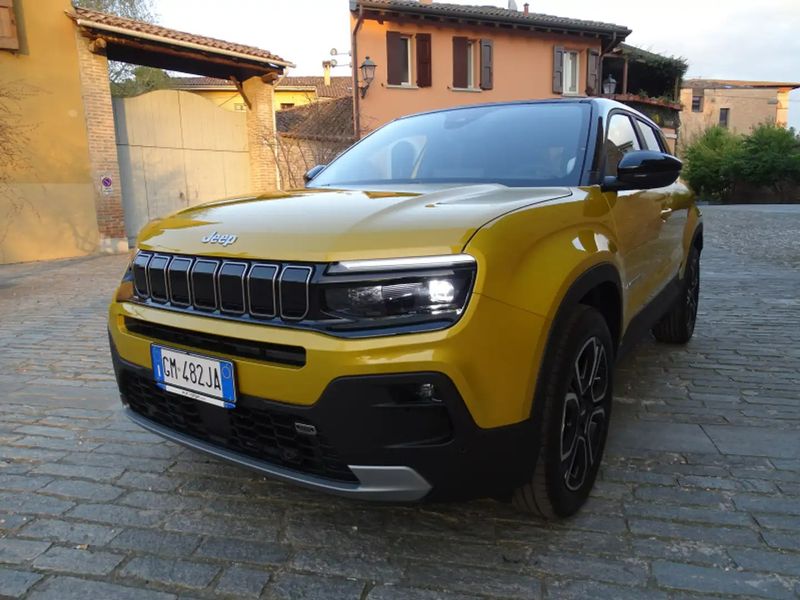 Jeep Cherokee • 2023 • 8,500 km 1