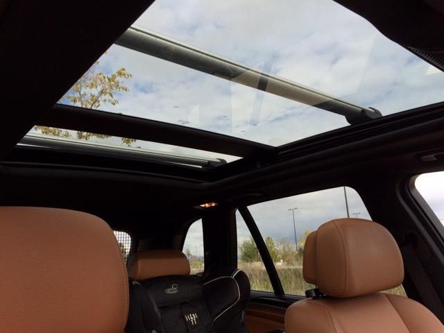 BMW X5 • 2008 • 291,000 km 7
