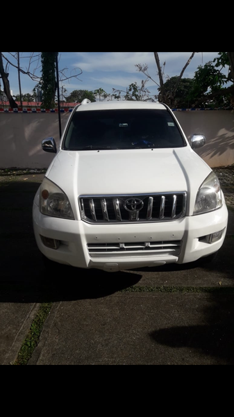 Toyota Land Cruiser • 2004 • 183,000 km 1