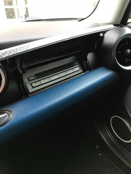 MINI Cooper D Clubman • 2009 • 85,000 km 2