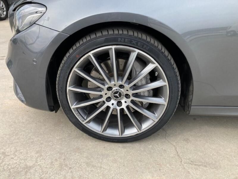Mercedes-Benz E-Class • 2020 • 30,038 km 13