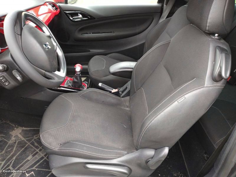 Citroën DS3 • 2010 • 100,000 km 8