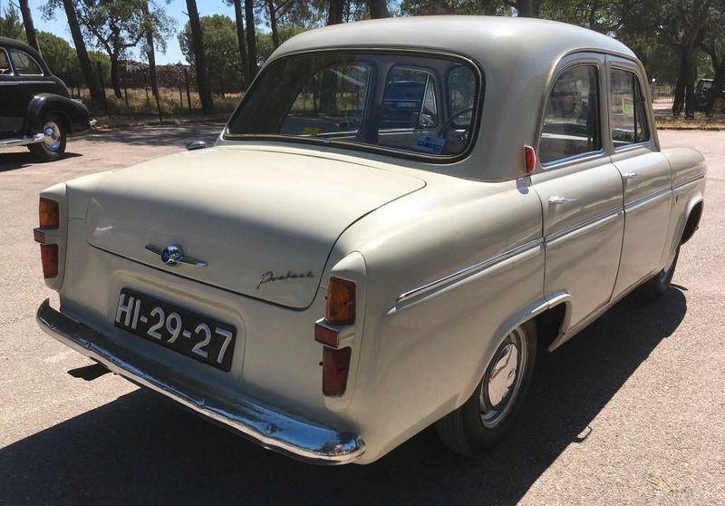Ford Transit • 1980 • 79,999 km 2