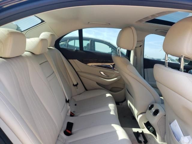 Mercedes-Benz E • 2017 • 9 km 6