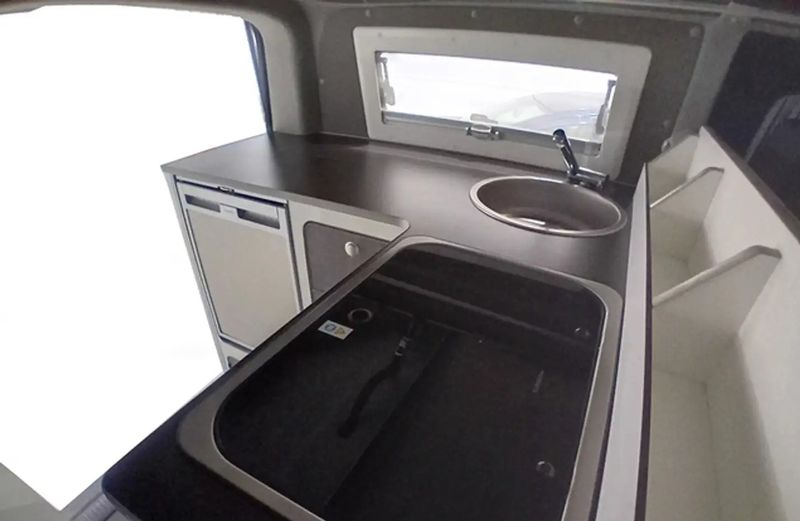 Volkswagen California • 2021 • 30,691 km 14