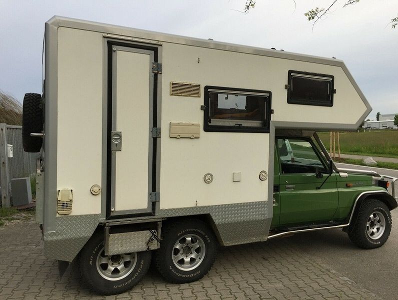 Toyota Land Cruiser • 2001 • 92,500 km 4