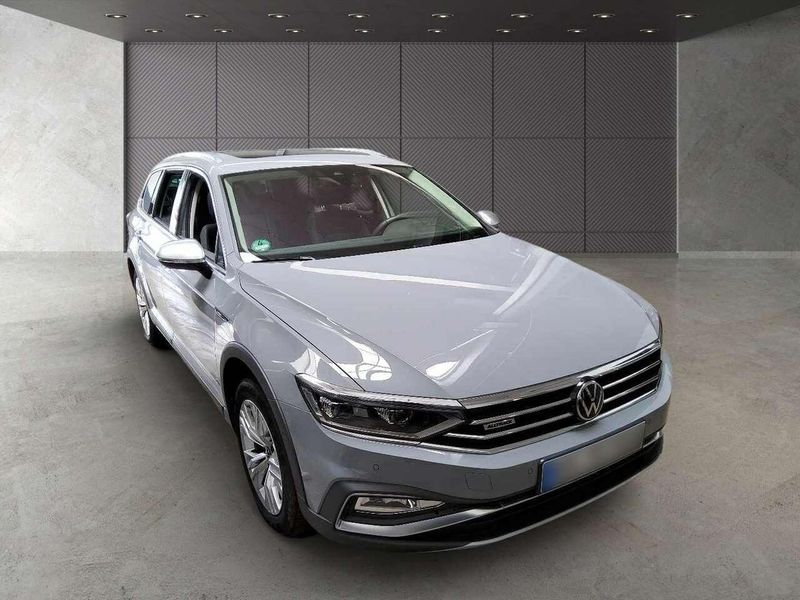 Volkswagen Passat Alltrack • 2022 • 20,806 km 1