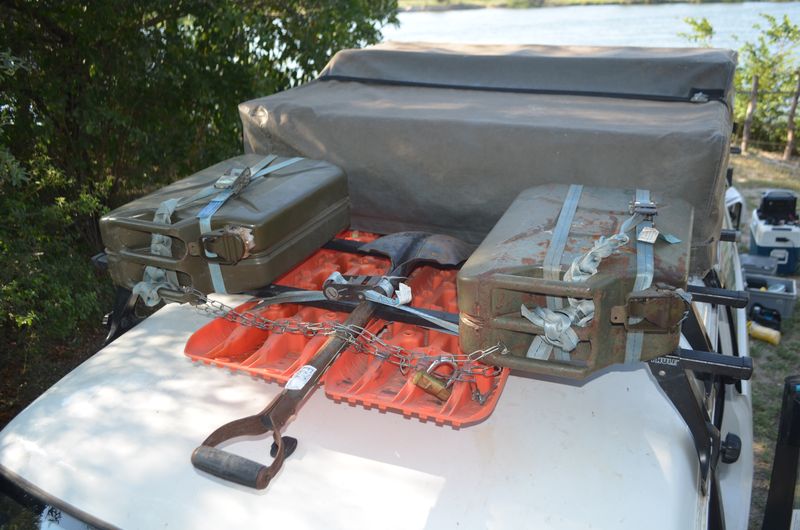 Toyota Land Cruiser • 1998 • 290,000 km 4