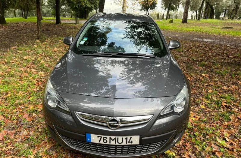 Opel Astra • 2012 • 160,000 km 1