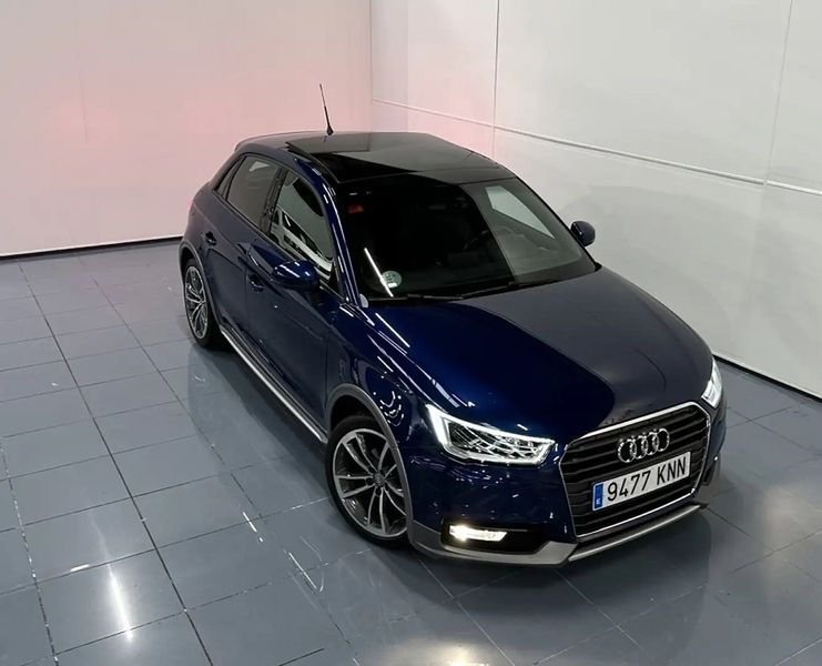 Audi A1 • 2018 • 84,000 km 1