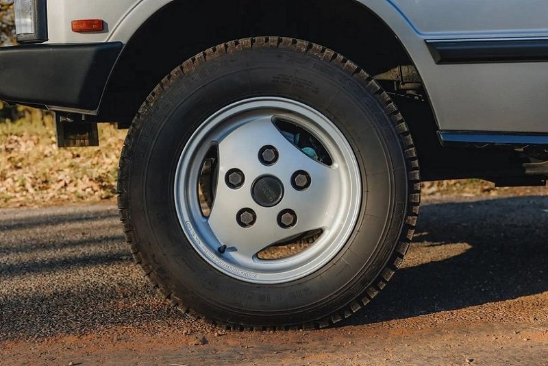Land Rover Range Rover • 1989 • 4,800 km 6