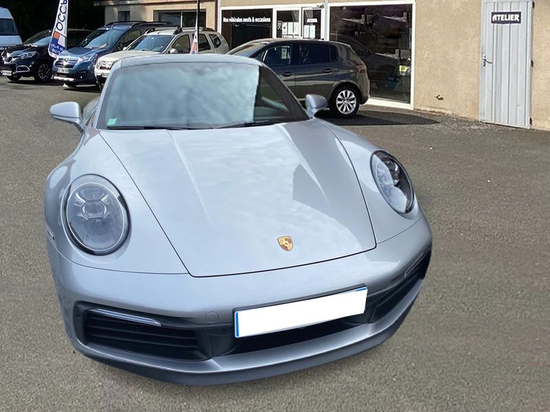 Porsche 911 Carrera • 2020 • 22,900 km 1
