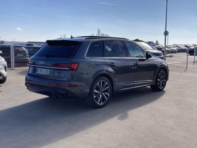 Audi Q7 • 2021 • 87,282 km 5