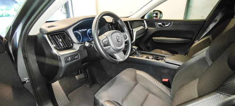Volvo XC60 • 2020 • 48,000 km 8