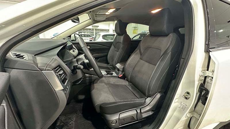 Nissan Qashqai • 2023 • 23,000 km 6