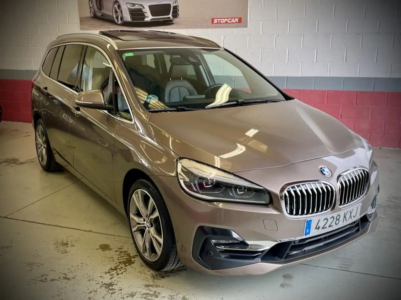 BMW 2 Series • 2019 • 90,000 km 1