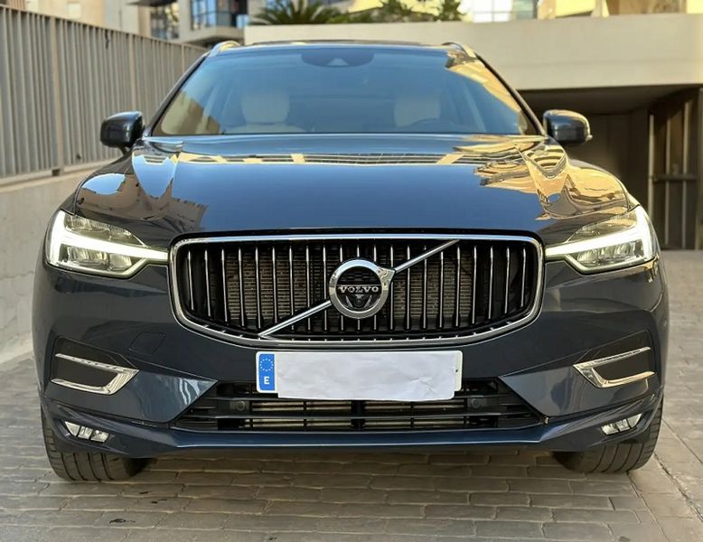 Volvo XC60 • 2019 • 71,800 km 1