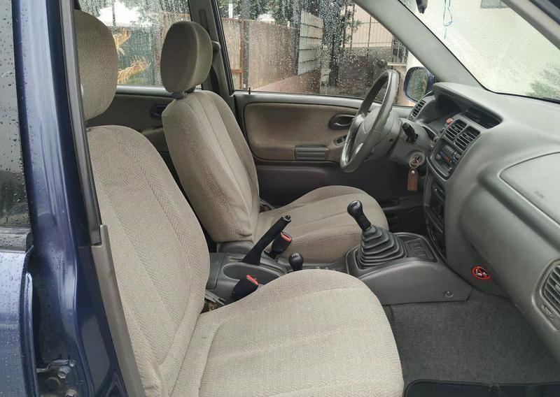 Suzuki Grand Vitara • 2000 • 200,000 km 3