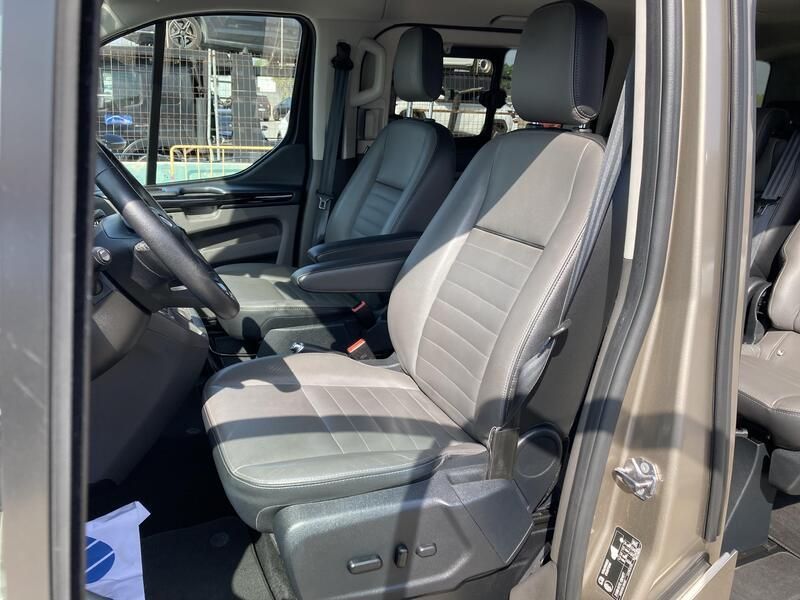 Ford Tourneo Custom • 2021 • 79,856 km 21