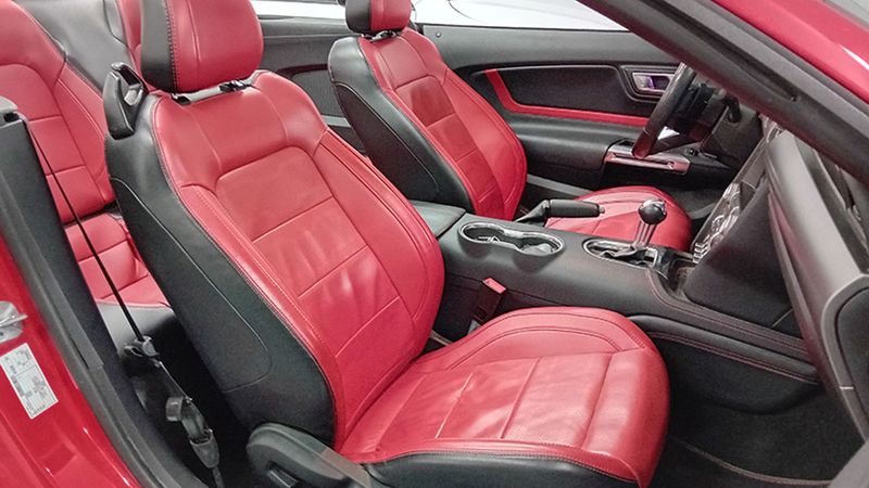 Ford Mustang • 2020 • 57,456 km 15