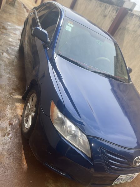 Toyota Camry • 2007 • 10,000 km 12