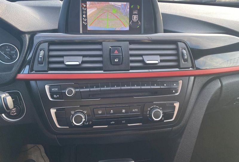 BMW 328i • 2013 • 150,000 km 4