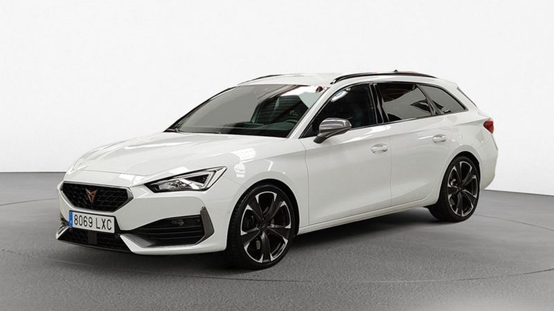 Seat Leon • 2022 • 6,461 km 2