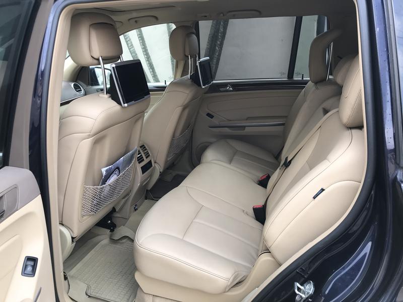 Mercedes-Benz GL • 2011 • 26,645 km 4