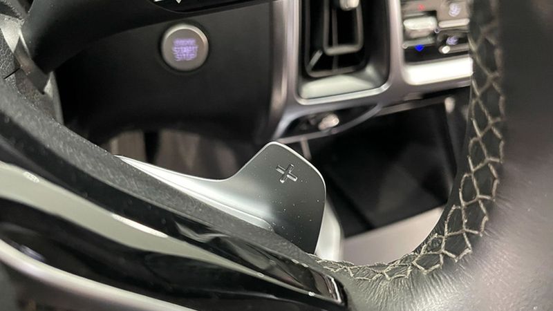 Kia Sorento • 2023 • 24,596 km 10