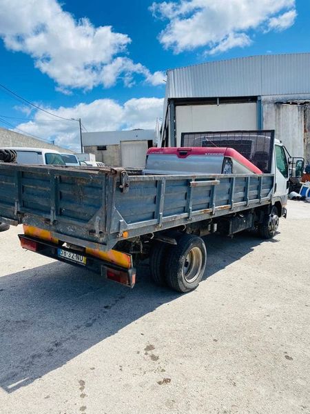 Mitsubishi Fuso canter • 1999 • 80,000 km 3