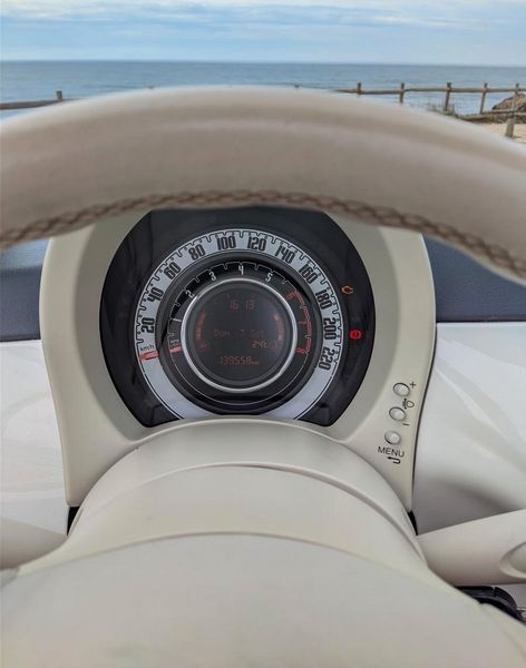 Fiat 500 • 2014 • 142,000 km 4