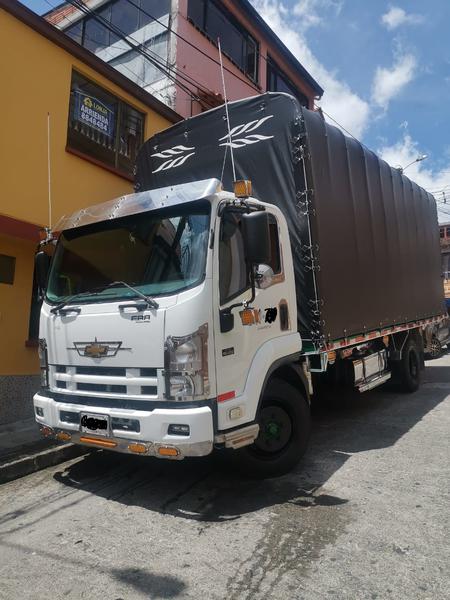 Chevrolet 1500 • 2015 • 310,000 km 2