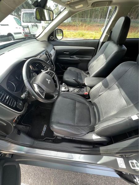 Mitsubishi Outlander • 2014 • 185,000 km 2