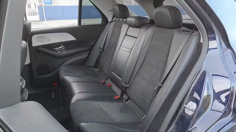 Mercedes-Benz GLE • 2019 • 148,000 km 3