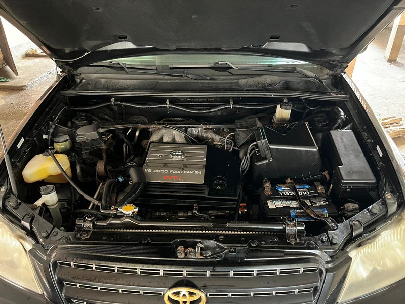 Toyota Highlander • 2003 • 1,000 km 3