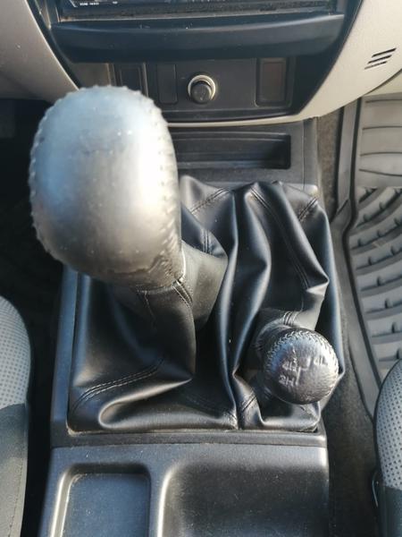 Mitsubishi L200 Pick up • 2013 • 123,502 km 5